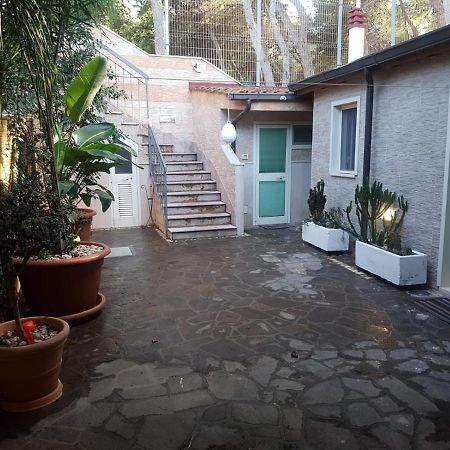 Villa Relax Sul Mare กัลลีโปลี ภายนอก รูปภาพ