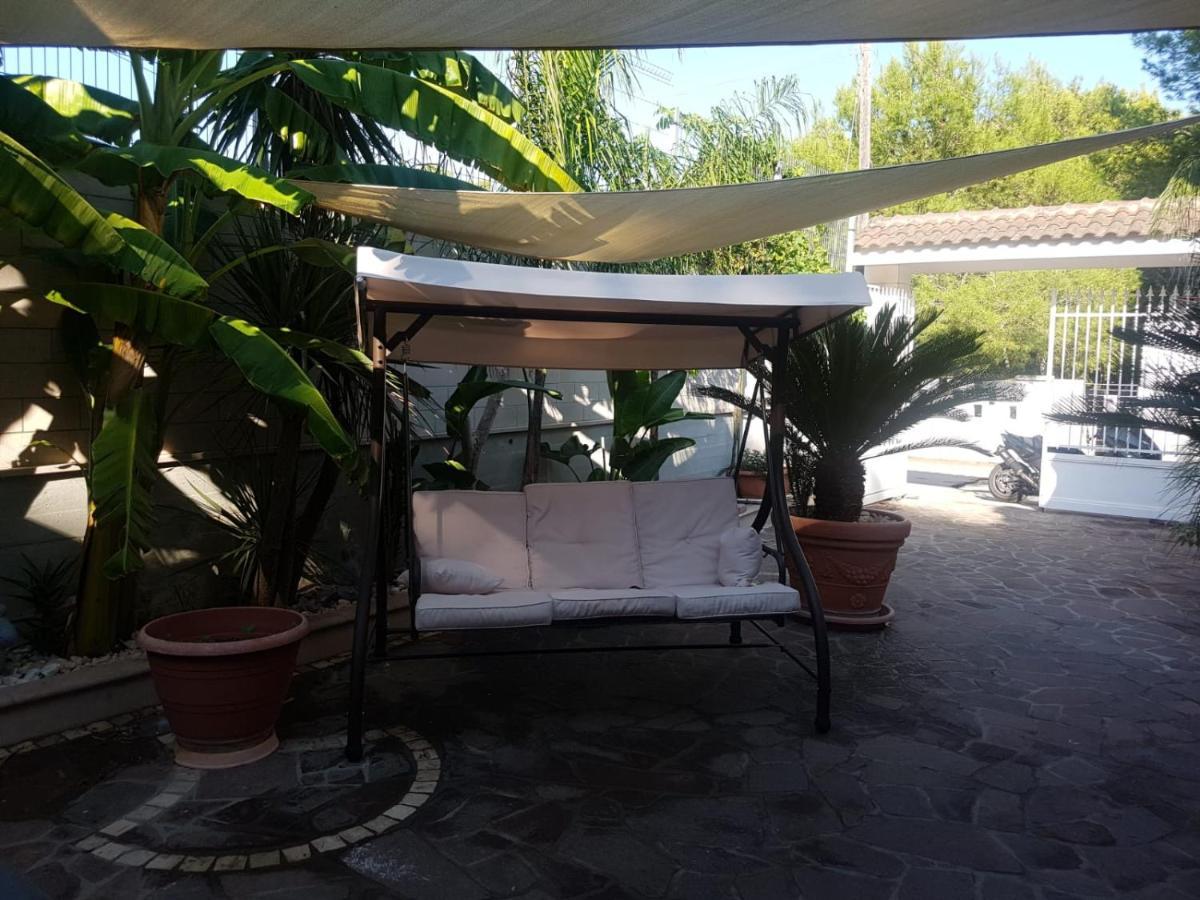 Villa Relax Sul Mare กัลลีโปลี ภายนอก รูปภาพ
